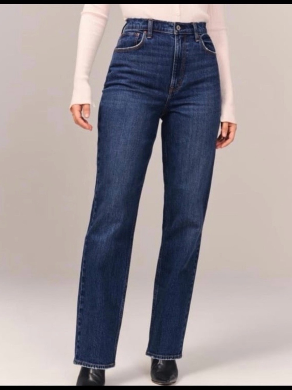 Abercrombie & Fitch straight Leg Women’s Jeans Dark Blue ultra high rise size 29